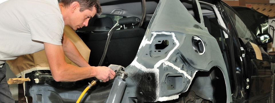 AUTO BODY REPAIR